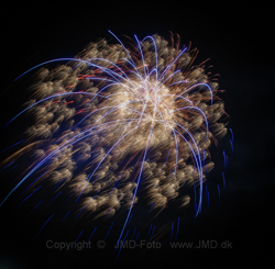 28. oktober 2012 - www.jmd.dk - 10,0 sec at f / 8,0 - 27 mm - ISO 250 - 18.0-135.0 mm f/3.5-5.6 - NIKON D80 - 2592 x 2544 -  -Flash:  Did not fire - Manual